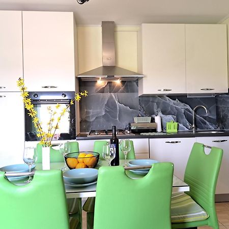 Apartment Penic Kaštela Exteriör bild
