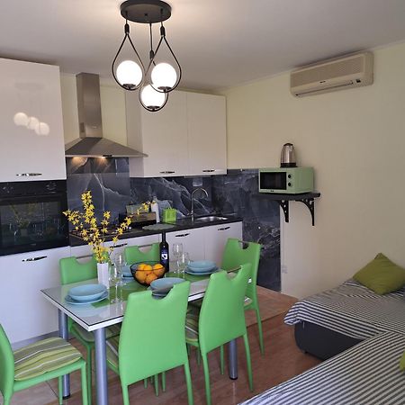 Apartment Penic Kaštela Exteriör bild