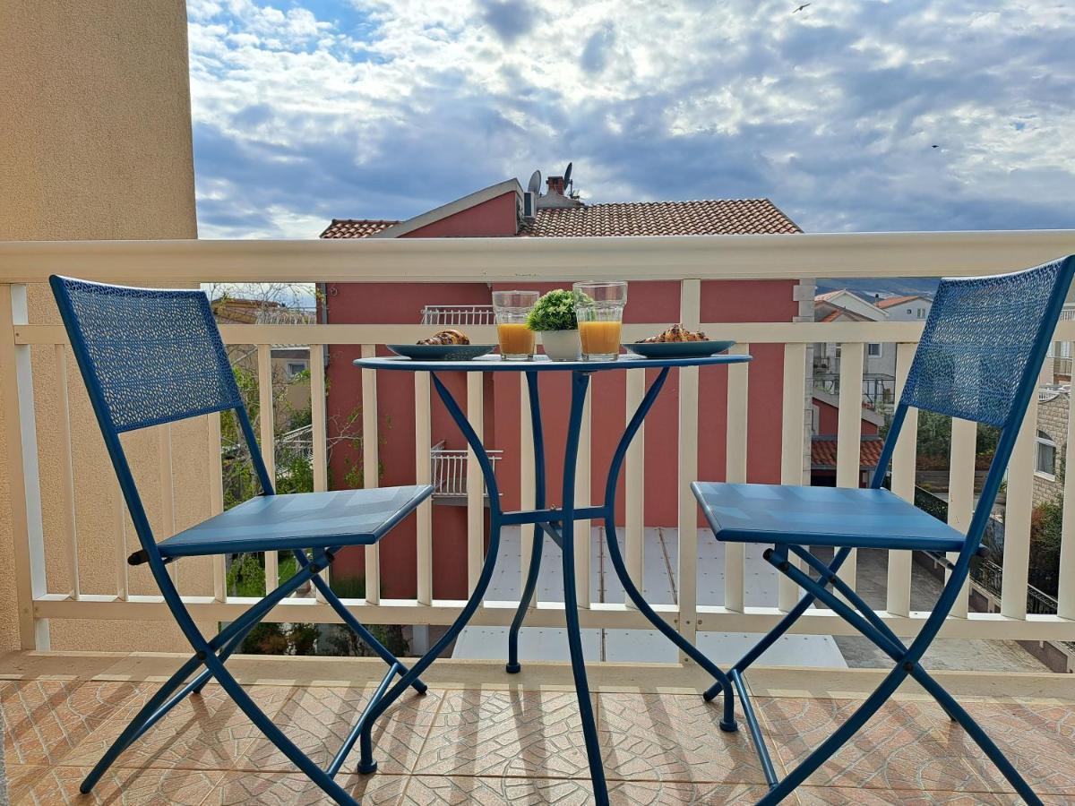 Apartment Penic Kaštela Exteriör bild