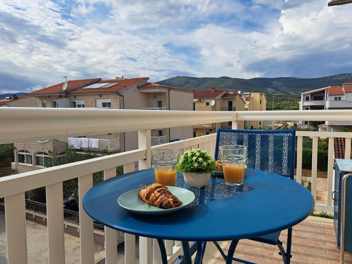 Apartment Penic Kaštela Exteriör bild