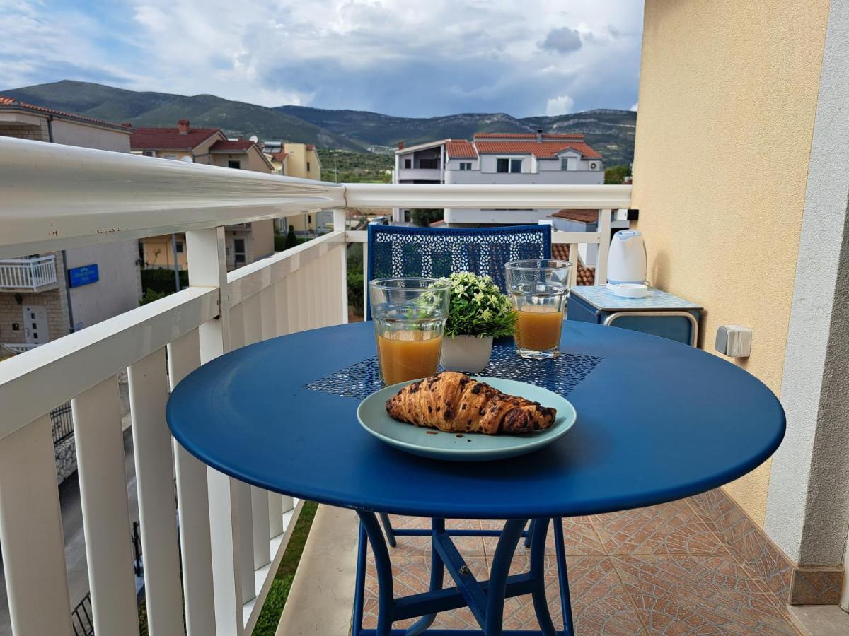 Apartment Penic Kaštela Exteriör bild